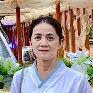 Chị Thanh Nga