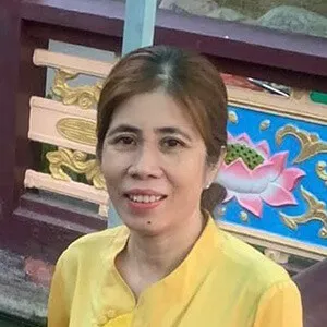 Chị Thúy Vân